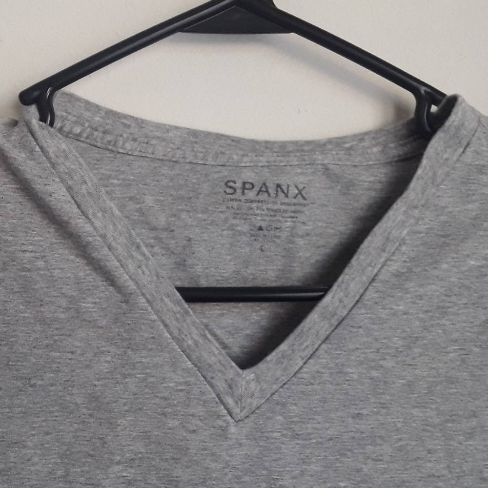 Spanx Compression Undershirt Sz L - image 4